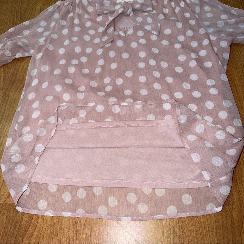 Tamara H. Women’s Pink and White Polka Dot Short Sleeve Blouse Top Size Medium - Picture 6 of 9